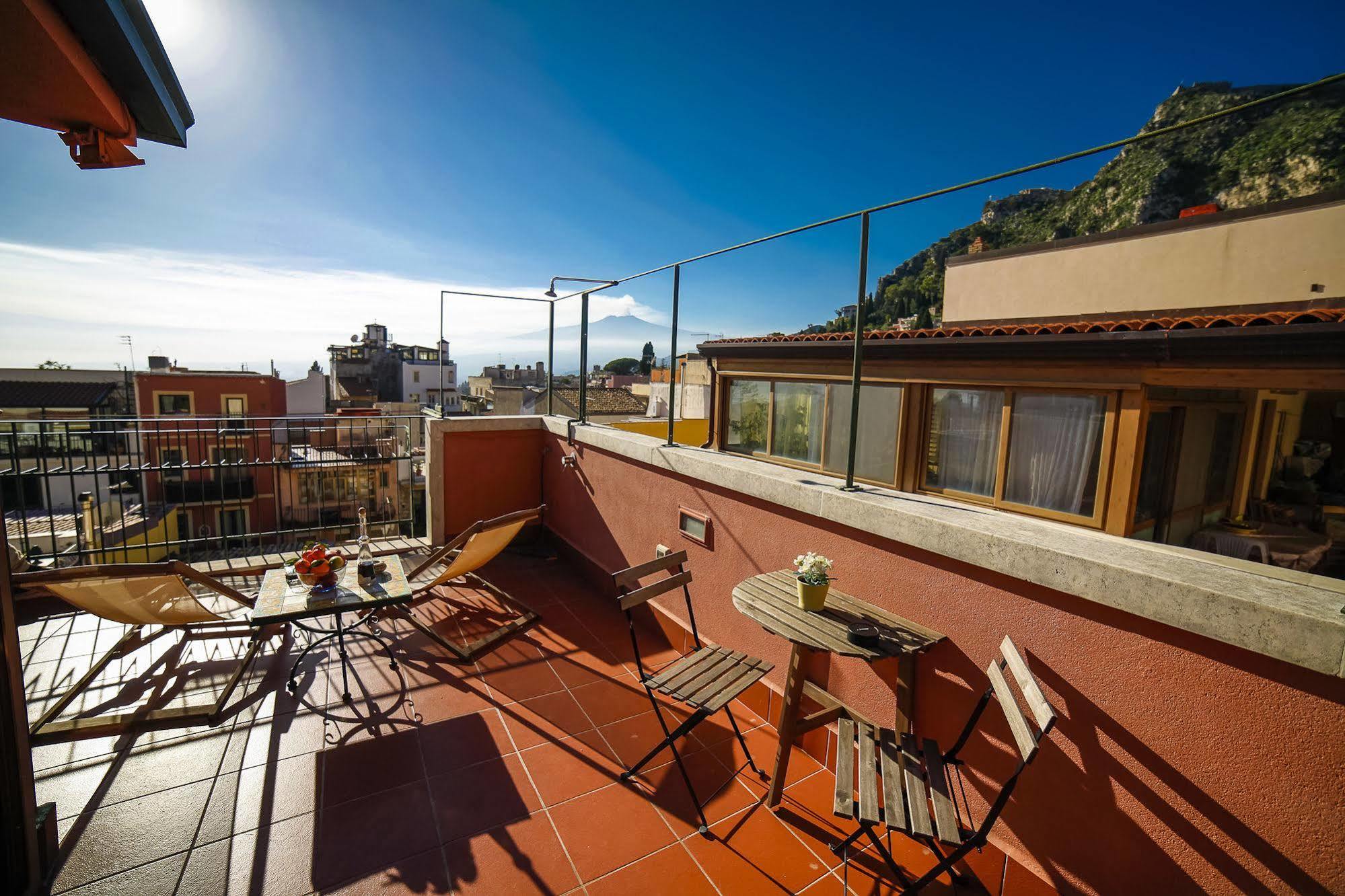 Appartement Il Gelsomino Taormina Center Extérieur photo