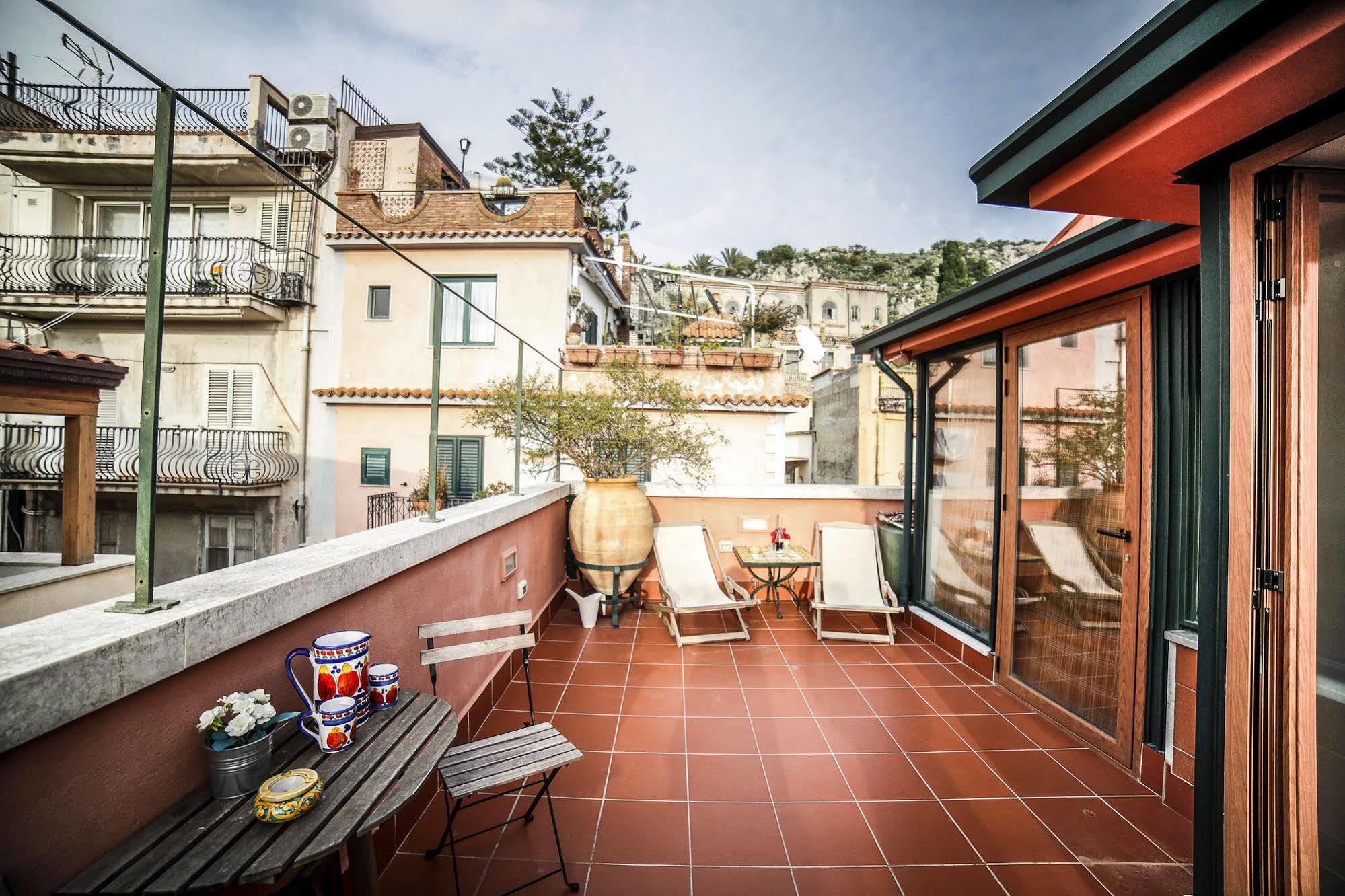 Appartement Il Gelsomino Taormina Center Extérieur photo